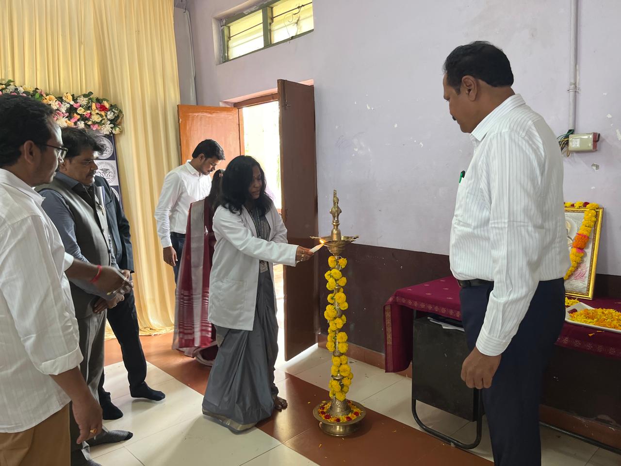 lighting lamp ceremony